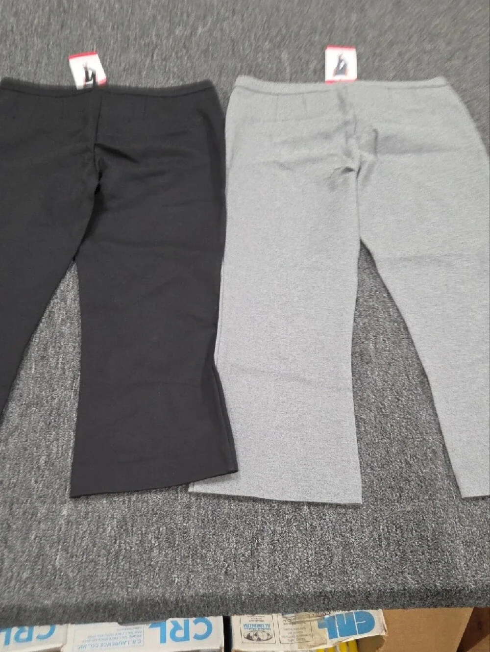 (#4C) Women's Stretch Flare Capris - Black & Gray -- 2 Pair